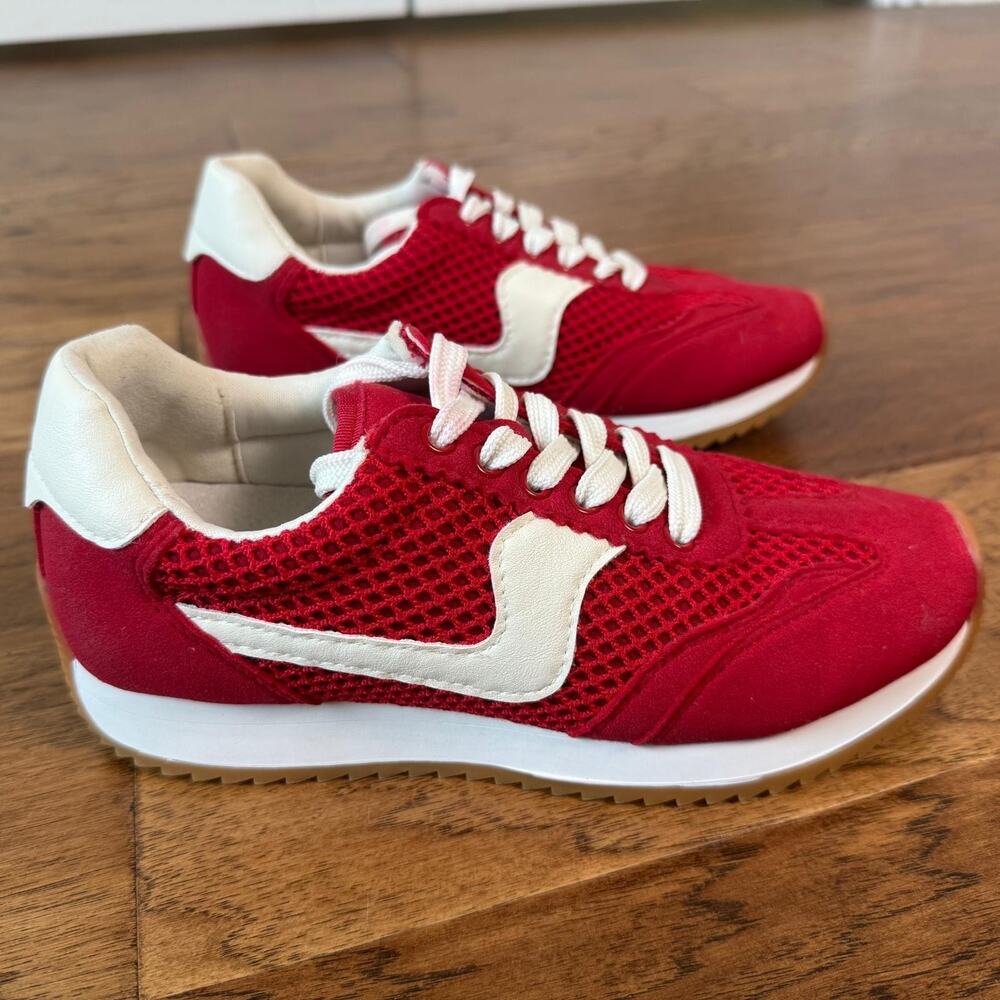 Project Cloud Women’s Sneakers Sz 6 Red Mesh Suede Leather Low Top Casual shoes